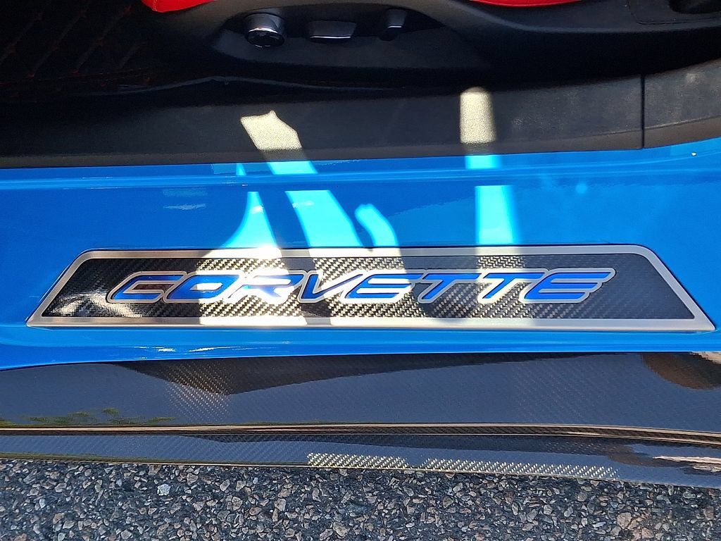 Used 2020 Chevrolet Corvette Stingray Preferred Cpe w/ 2LT Preferred Equipment Group RWD image 30