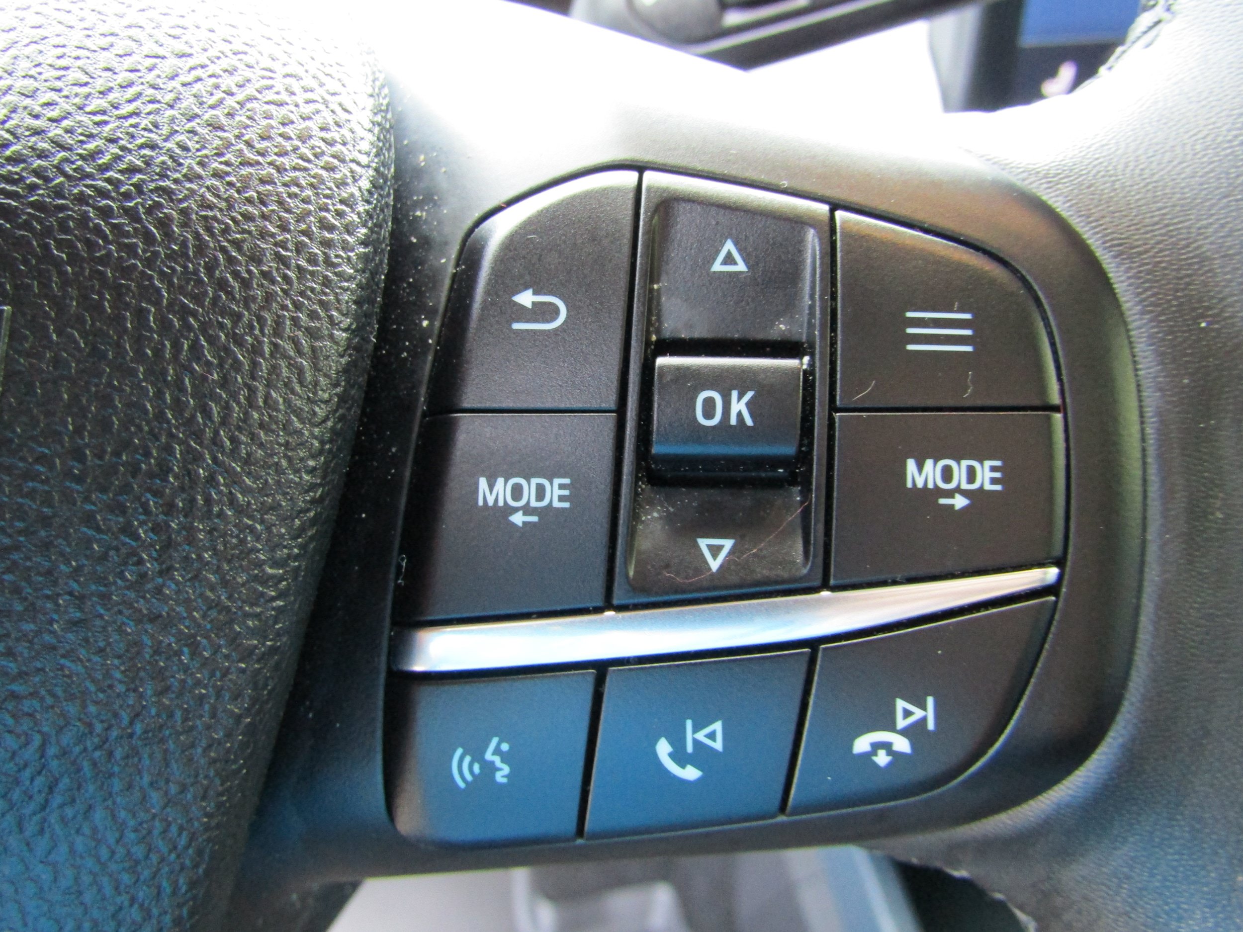 Used 2025 Ford Maverick XLT w/ XLT Luxury Package AWD/4WD image 48