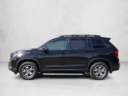 Used 2023 Honda Passport TrailSport image 10