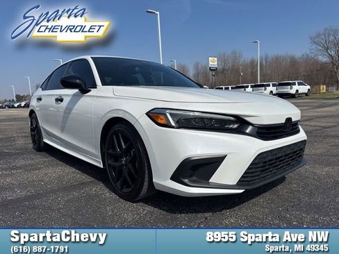 Used 2024 Honda Civic Sport image 1