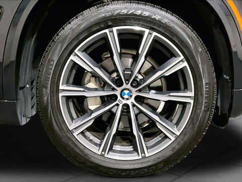 Used 2021 BMW X5 xDrive40i w/ M Sport Package AWD/4WD image 20
