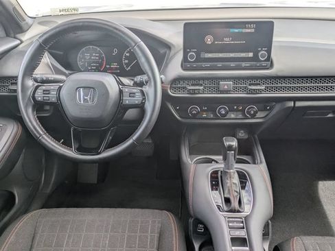 Used 2023 Honda HR-V Sport image 31