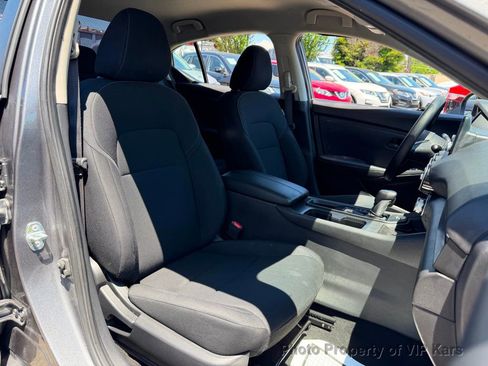 Used 2024 Nissan Sentra S FWD image 17