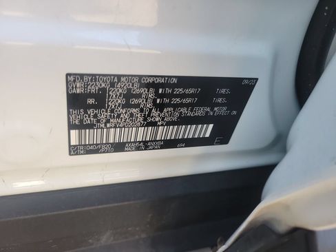 Certified 2023 Toyota RAV4 LE AWD/4WD image 38