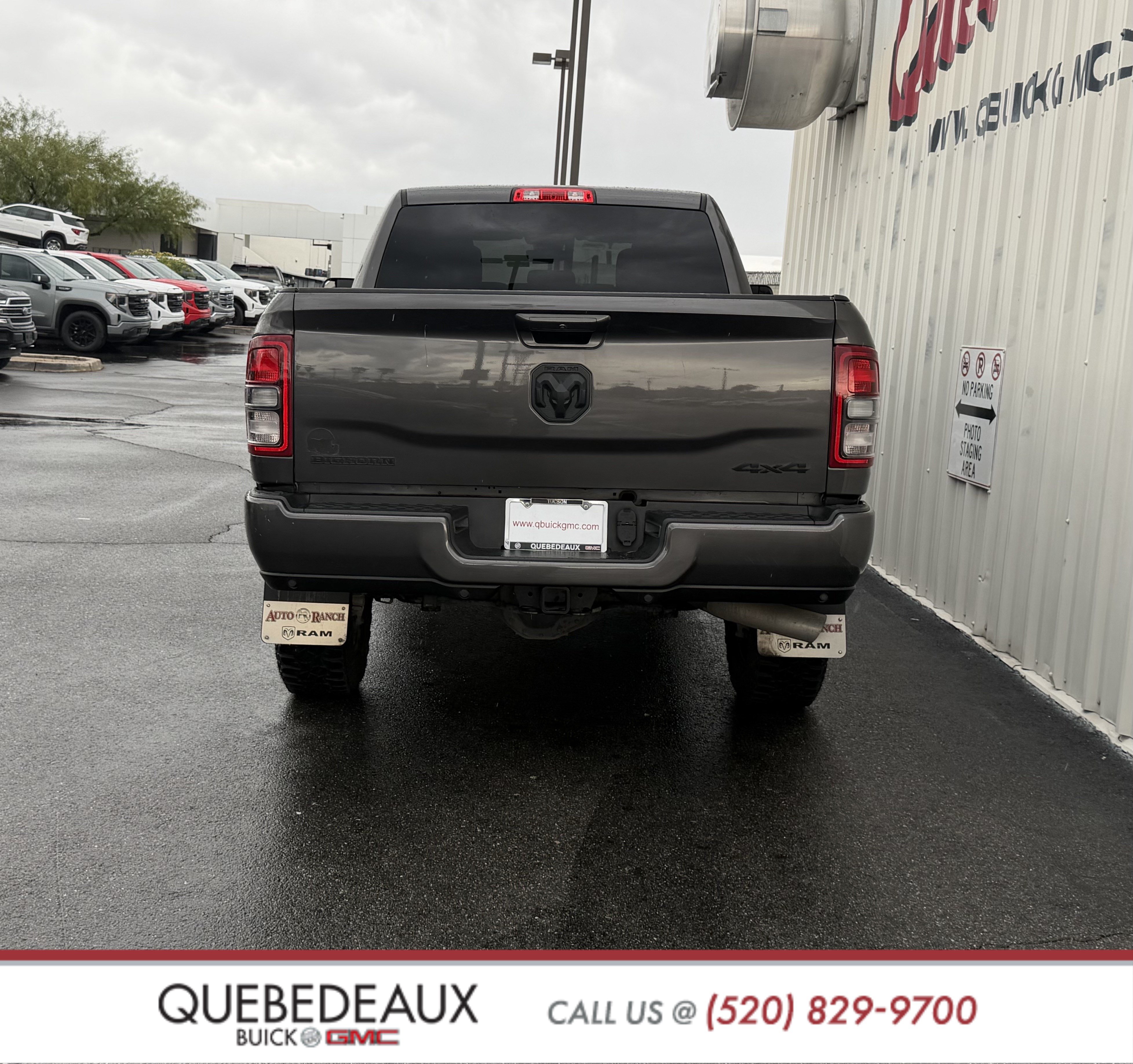 Used 2020 RAM 2500 Big Horn w/ Night Edition AWD/4WD image 3
