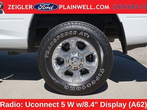 Used 2024 RAM 2500 Big Horn w/ Off Road Package AWD/4WD image 9