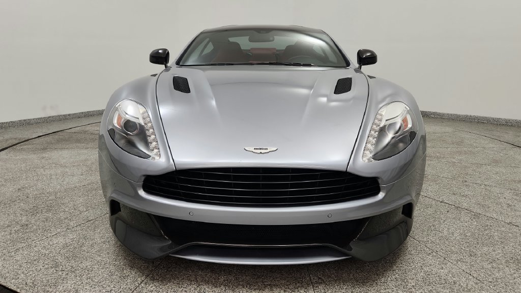 Used 2014 Aston Martin Vanquish Coupe RWD image 40