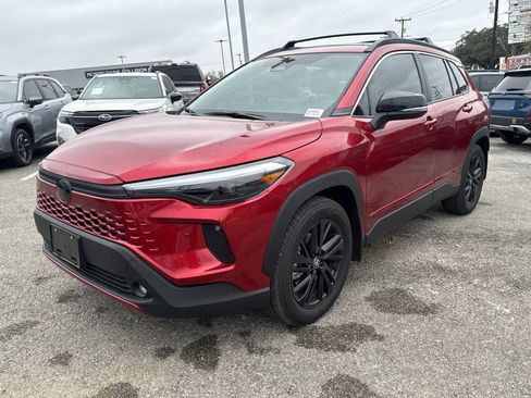 Used 2026 Toyota Corolla Cross XSE w/ Convenience Package image 7