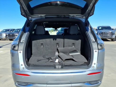 Certified 2024 Buick Enclave Avenir w/ Avenir Technology Package image 10