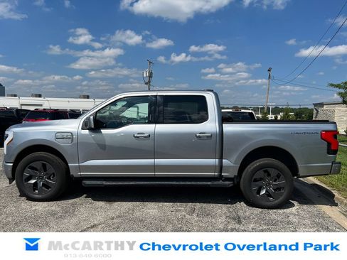 Used 2022 Ford F150 Lightning Lariat w/ Equipment Group 511A High AWD/4WD image 6