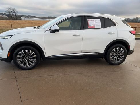 Used 2025 Buick Envision Preferred image 6