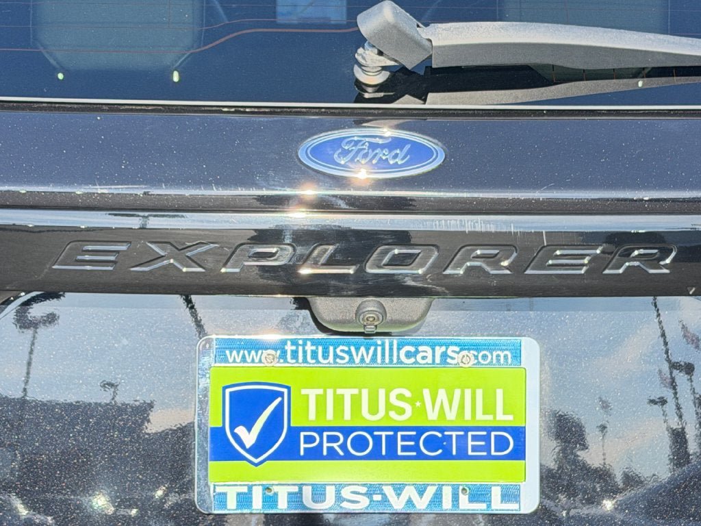 Used 2022 Ford Explorer ST-Line w/ Class IV Trailer Tow Package AWD/4WD image 35