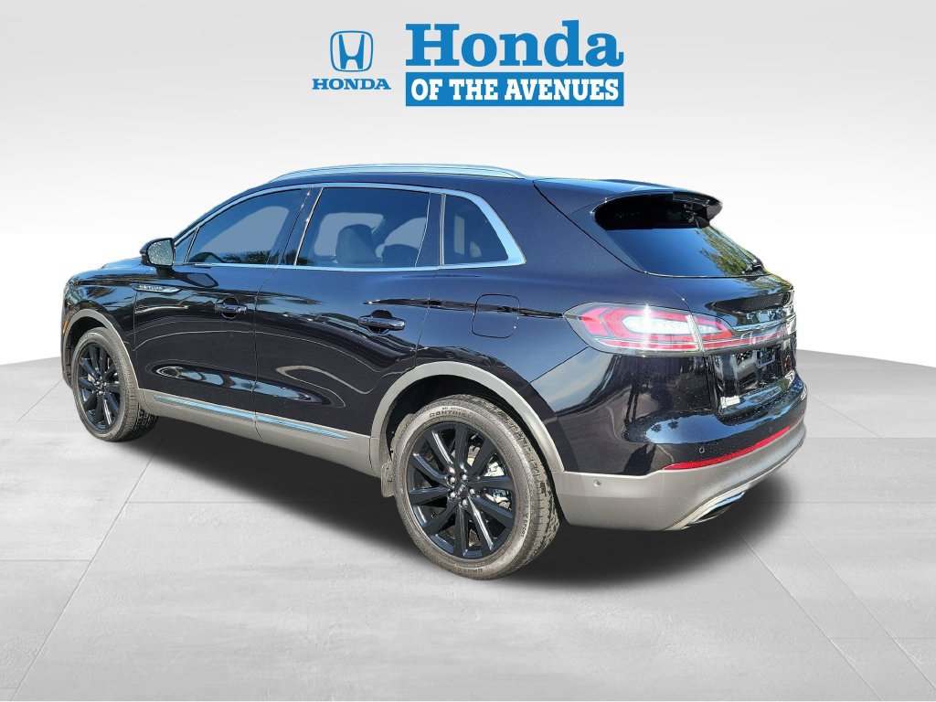 Used 2022 Lincoln Nautilus Reserve w/ Equipment Group 201A FWD image 3