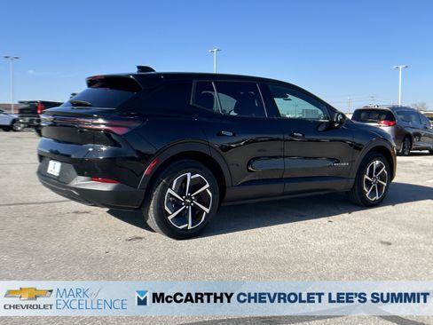 New 2026 Chevrolet Equinox EV LT w/ Comfort Package image 10