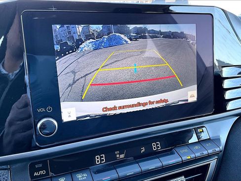 Used 2025 Toyota Camry LE image 20