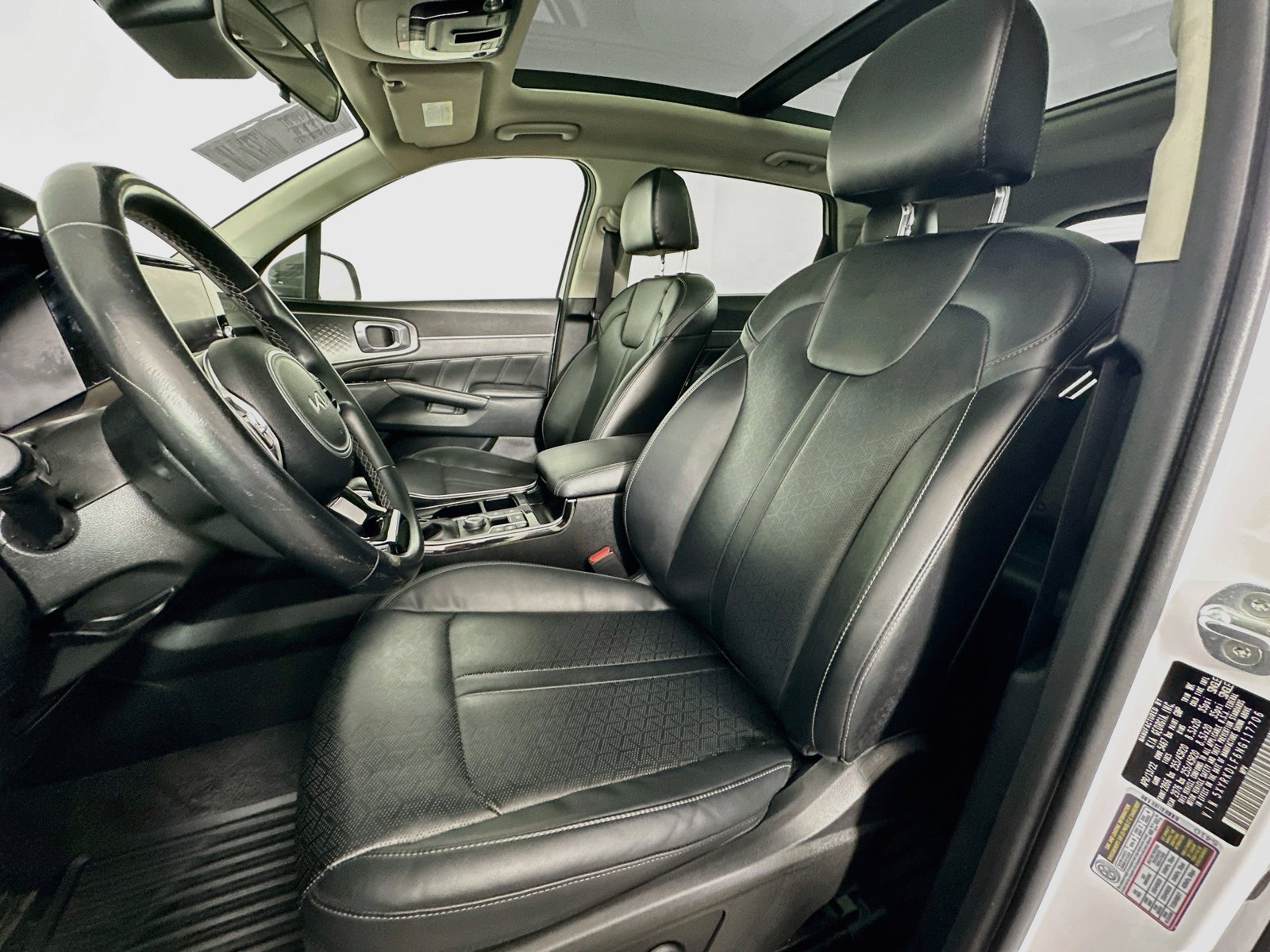 Used 2022 Kia Sorento SX AWD/4WD image 22