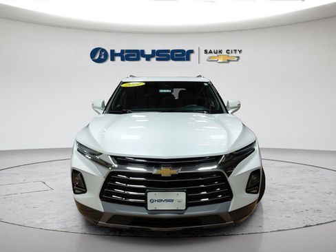 Certified 2022 Chevrolet Blazer Premier w/ Enhanced Convenience Package AWD/4WD image 2