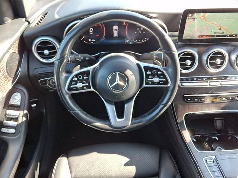 Used 2022 Mercedes-Benz GLC 300 4MATIC w/ Premium Package Lite image 11
