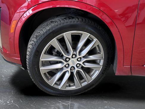 Used 2021 Cadillac XT6 Sport w/ Platinum Package AWD/4WD image 39