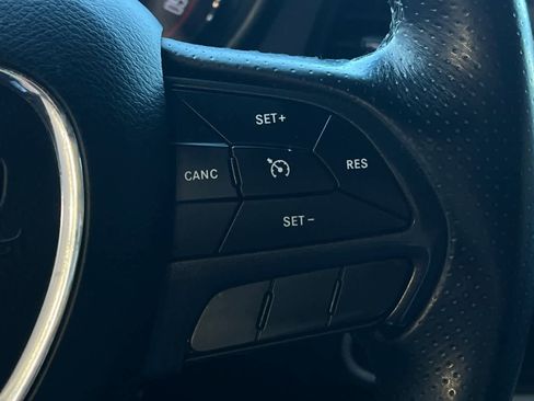 Used 2018 Dodge Challenger SXT w/ Blacktop Package RWD image 28