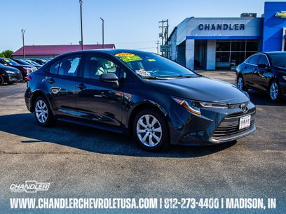 Used 2025 Toyota Corolla LE
