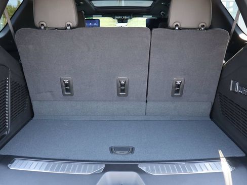 New 2026 Chevrolet Tahoe High Country AWD/4WD image 30