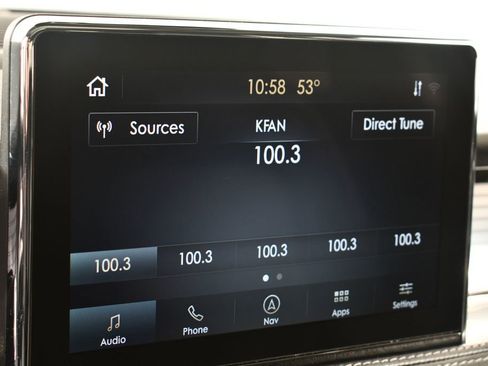 Used 2022 Lincoln Corsair AWD w/ Premium Package image 26