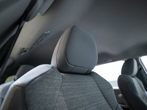 Used 2023 Toyota Sienna LE image 16