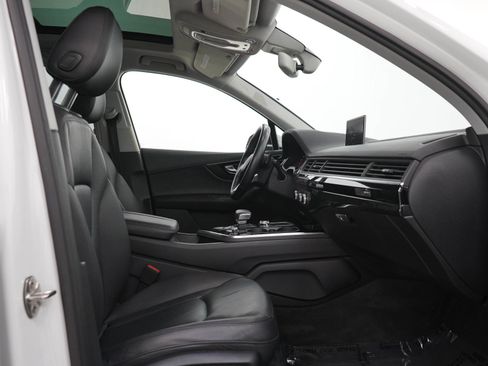 Used 2017 Audi Q7 3.0T Premium Plus AWD/4WD image 14