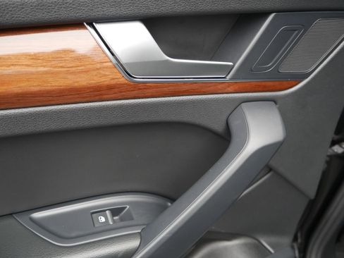 Certified 2023 Audi Q5 2.0T Premium w/ Convenience Package image 22