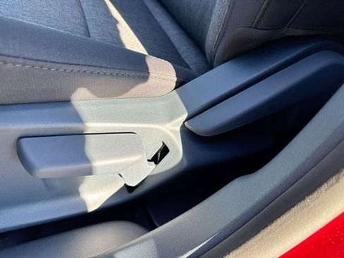 New 2025 Ford Maverick XLT w/ Black Appearance Package image 12