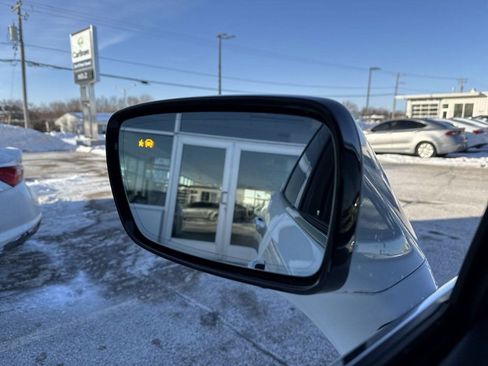 Certified 2023 Buick Enclave Essence w/ Experience Buick Package image 8