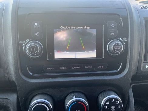 Used 2018 RAM ProMaster 1500 w/ Interior Convenience Group image 19