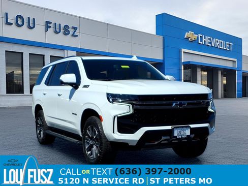 Used 2021 Chevrolet Tahoe Z71 w/ Luxury Package AWD/4WD image 1