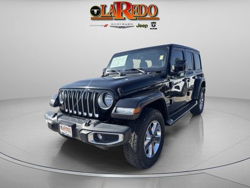 Used 2020 Jeep Wrangler Unlimited Sahara w/ Uconnect 4C Nav & Sound Group image 3