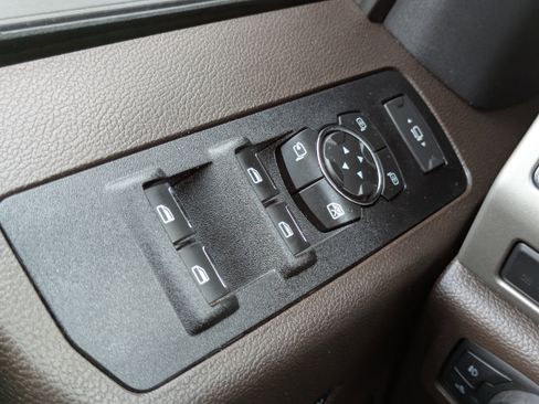 Used 2022 Ford F250 King Ranch w/ King Ranch Ultimate Package image 22