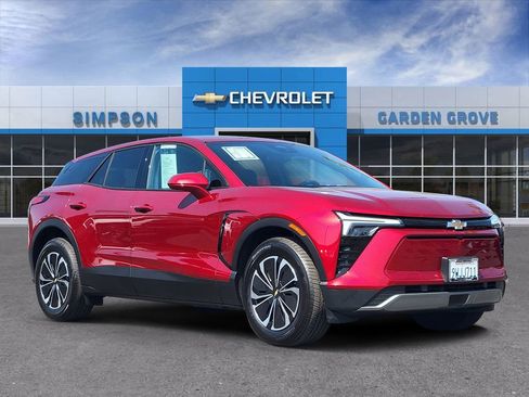 Used 2026 Chevrolet Blazer EV LT FWD image 1