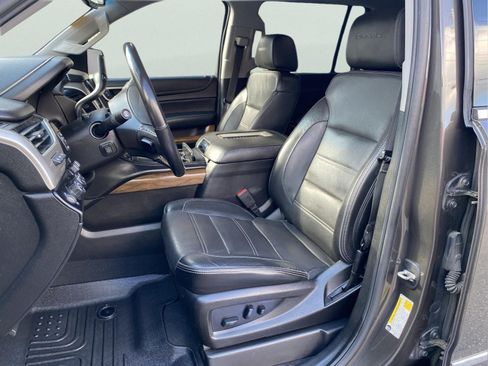 Used 2020 GMC Yukon XL Denali AWD/4WD image 13