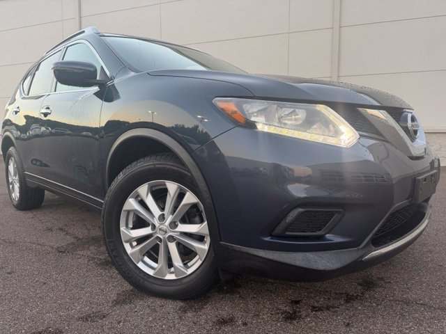 Used 2016 Nissan Rogue SV AWD/4WD image 4