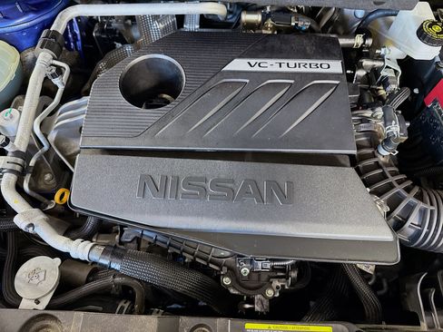 Used 2023 Nissan Rogue SV FWD image 39