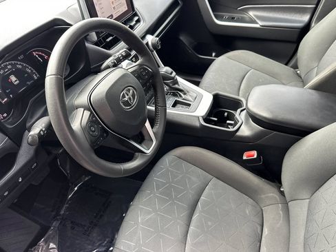 Certified 2023 Toyota RAV4 XLE w/ Convenience Package FWD image 10