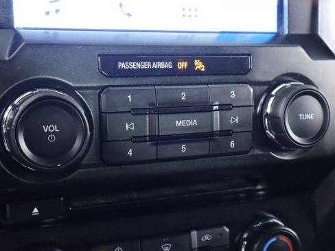 Used 2016 Ford F150 XLT w/ Equipment Group 302A Luxury image 23