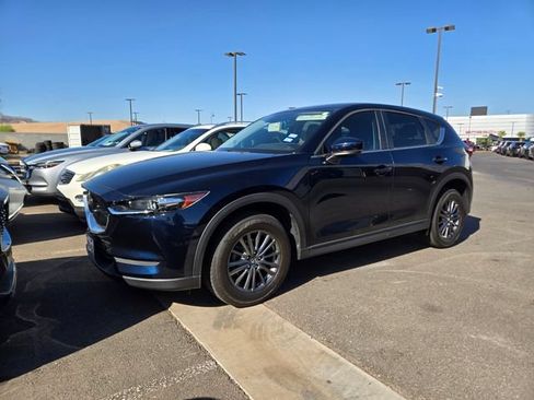 Used 2020 MAZDA CX-5 Touring FWD image 2