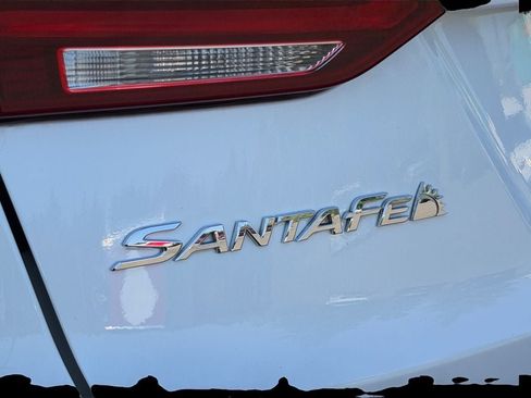 Used 2017 Hyundai Santa Fe Sport AWD/4WD image 33
