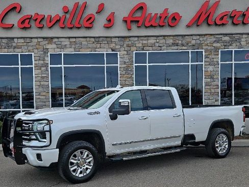 Used 2025 Chevrolet Silverado 3500 High Country w/ High Country Premium Package image 1