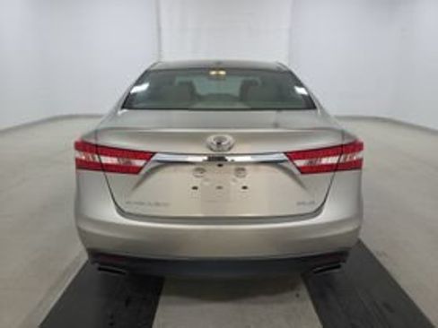 Used 2015 Toyota Avalon XLE FWD image 5