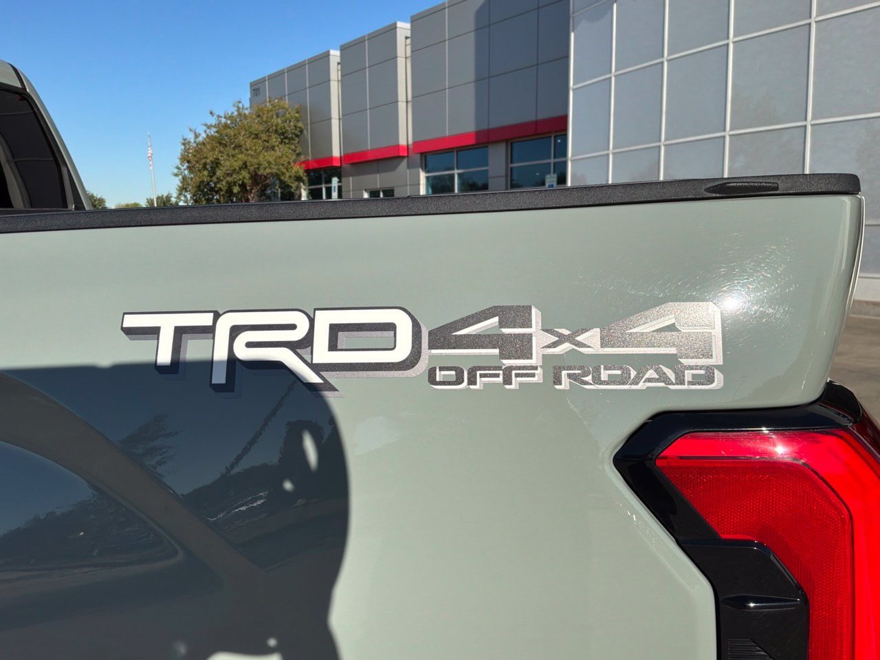 Used 2023 Toyota Tundra Limited w/ TRD Off-Road Package AWD/4WD image 11