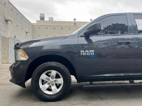 Used 2017 RAM 1500 Express image 9