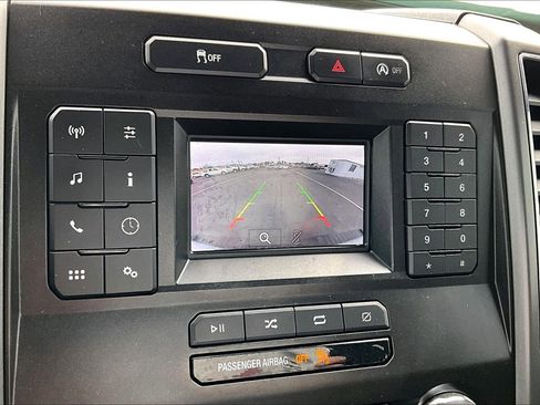 Used 2018 Ford F150 XLT RWD image 21