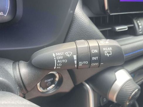 Used 2023 Toyota RAV4 XSE AWD/4WD image 29